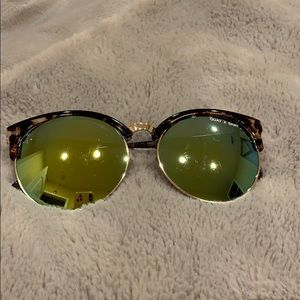 Quay x Shay mirrored sunglasses